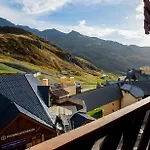 Lägenhetshotell Pierre & Le Tikal 3*